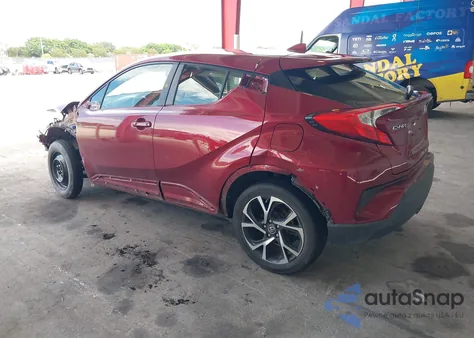2018 Toyota C-Hr Xle z USA, uszkodzony, nr VIN JTNKHMBX4J1010184